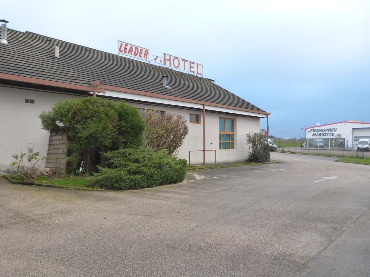 Leader Hotel Foucherans  외부 사진